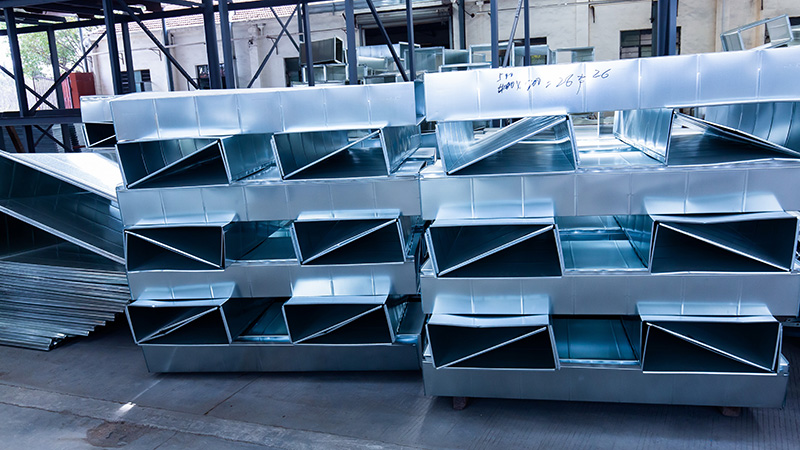 常規不鏽鋼風管加工流程是(shì)怎樣的? 常規不鏽鋼風管加工流程是怎樣的?